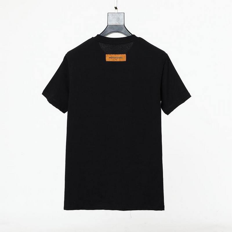 Louis Vuitton Men's T-shirts 653